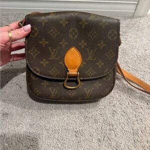 Louis Vuitton Saint Cloud MM